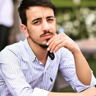 ئاگرین دلشاد