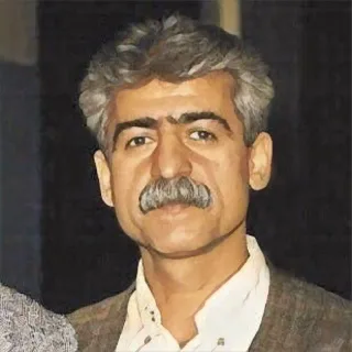 La Sar Chi Shirin Gian